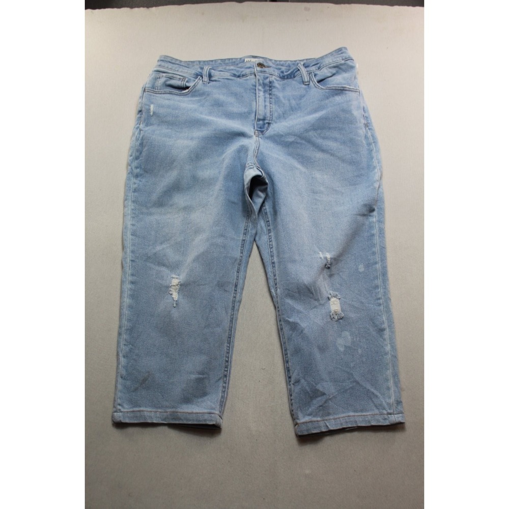 Ava & Viv Crop Jeans Womens 18W Light Wash Good Distressed Denim Capri VN1299629